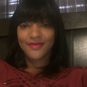 Meet your Posher, Laverne